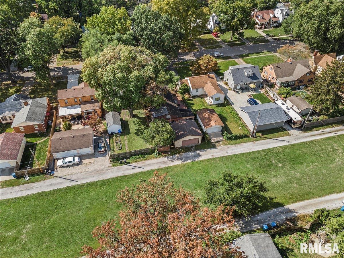 2028 South Walnut Street Springfield, IL 62704 - Photo 49 of 51