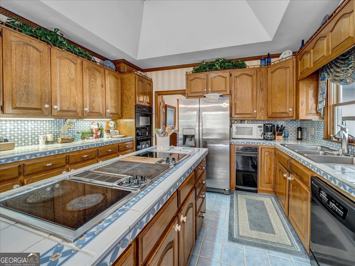 655 McDonough Road Hampton, GA 30228 - Photo 10 of 120