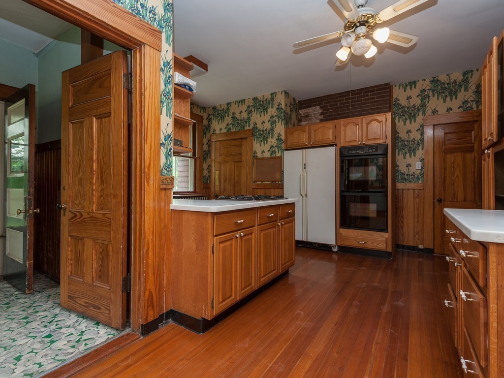 25 Page Road Newton, MA 02460 - Photo 12 of 24 Gallery Image 12