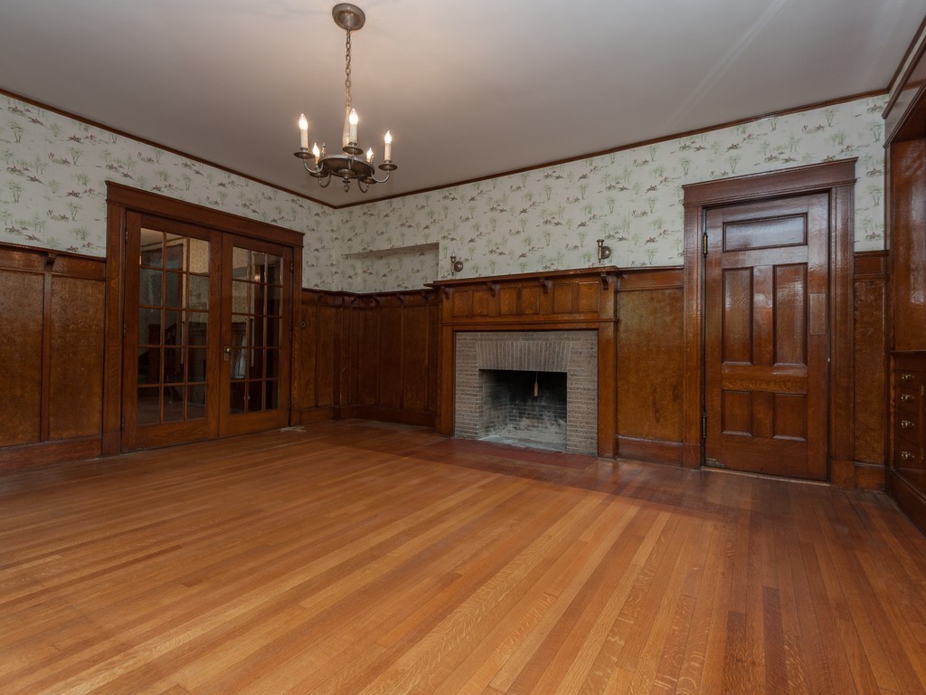 25 Page Road Newton, MA 02460 - Photo 9 of 24 Gallery Image 9
