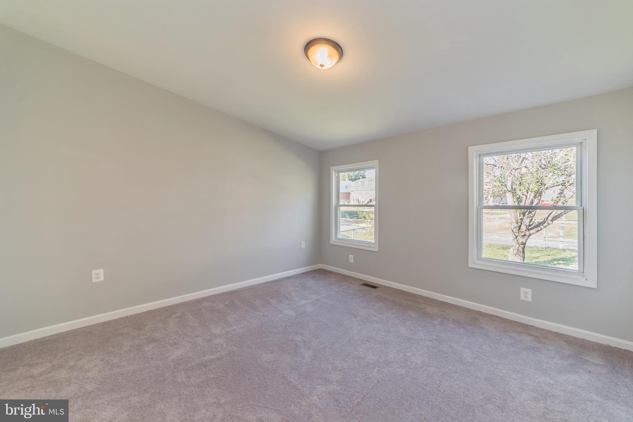 7999 Shore Road Baltimore, MD 21222 - Photo 22 of 30