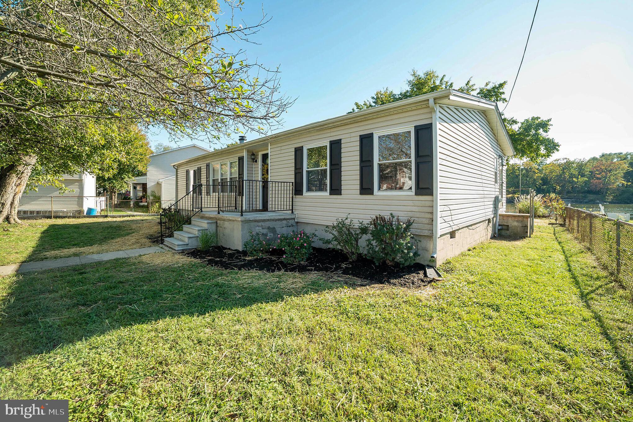 7999 Shore Road Baltimore, MD 21222 - Photo 29 of 30