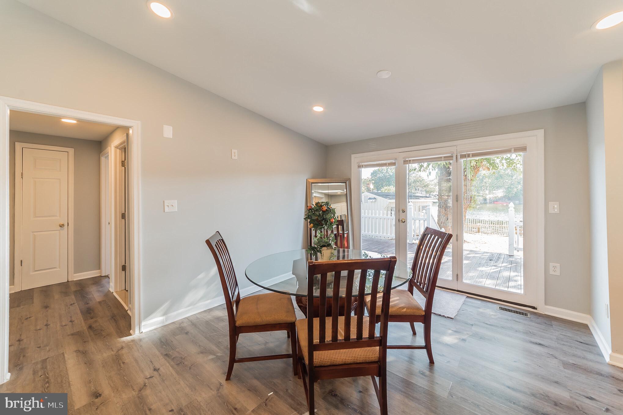 7999 Shore Road Baltimore, MD 21222 - Photo 8 of 30