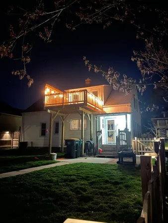 $2,700 | 309 West Washington Street, Port Washington, WI 53074