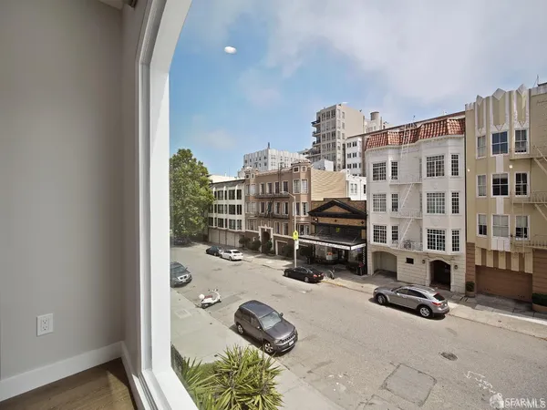 $6,000 | 1856 Pacific Avenue, Unit 9, San Francisco, CA 94109
