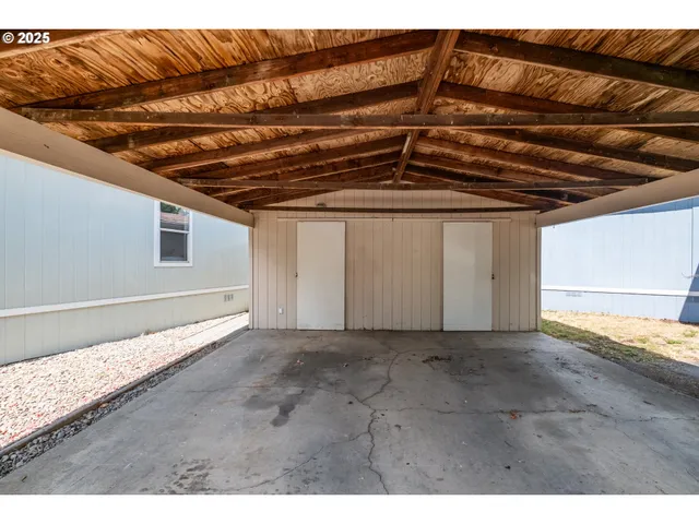 $69,500 | 5050 Southeast Columbus Street, Albany, OR 97322