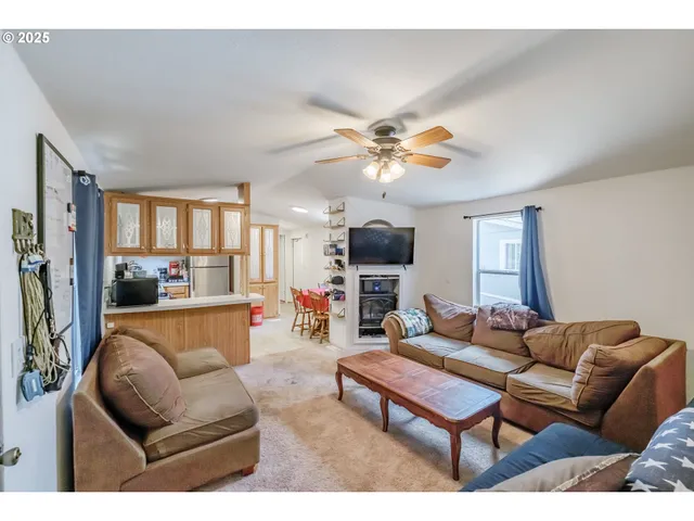 $69,500 | 5050 Southeast Columbus Street, Albany, OR 97322