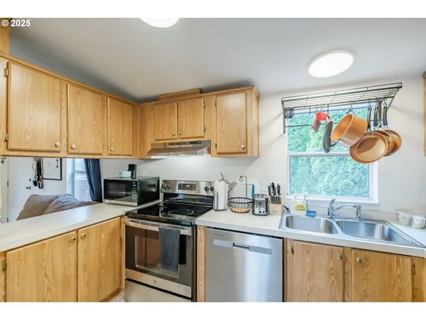 $59,900 | 5050 Southeast Columbus Street, Albany, OR 97322