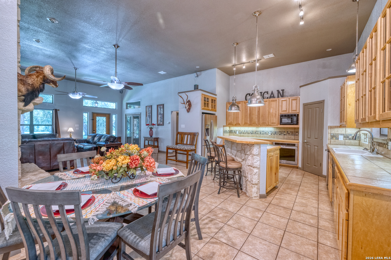 382 ARBOLES Court Concan, TX 78838 - Photo 29 of 64