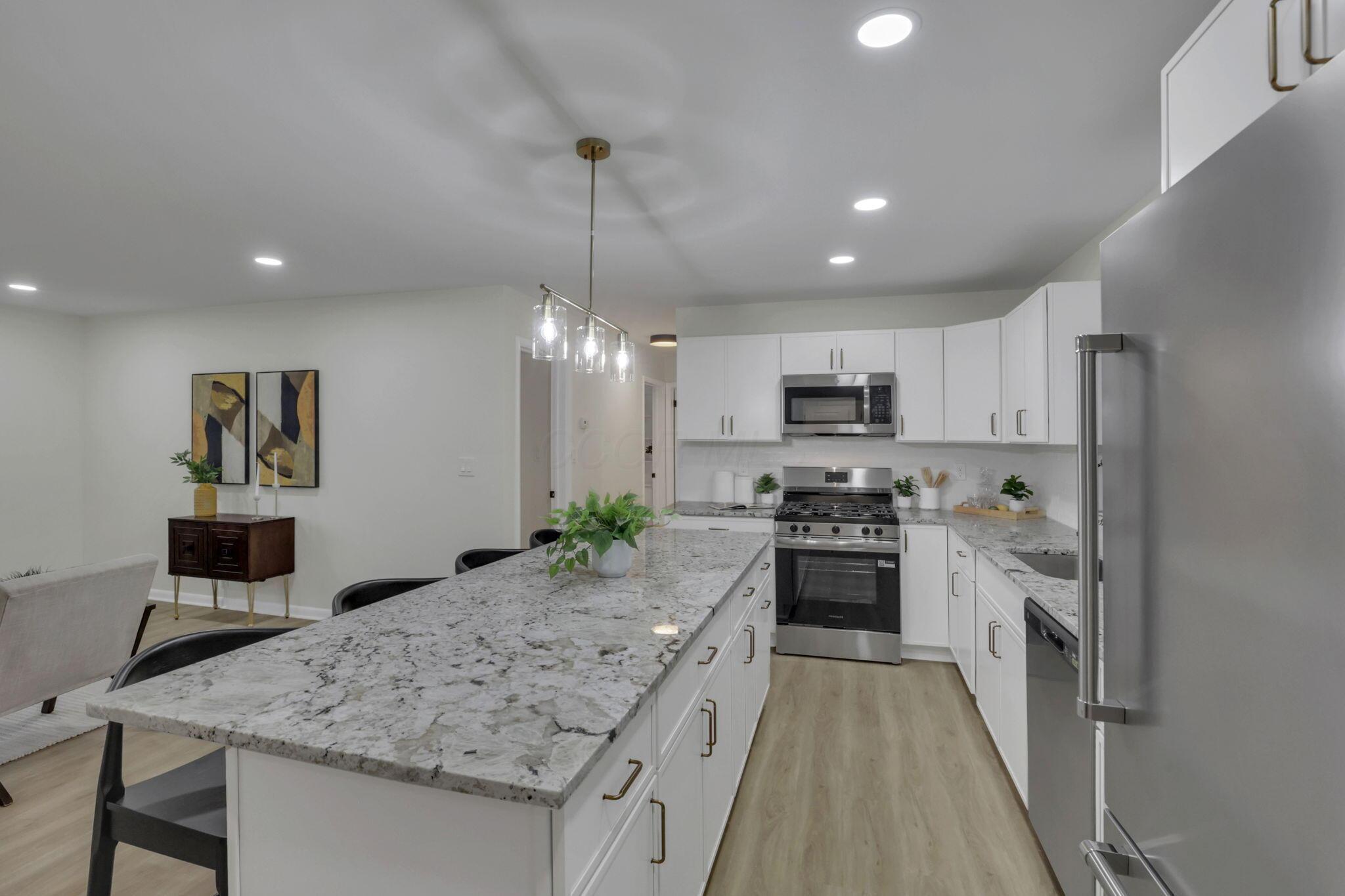 115 Hill Road South Pickerington, OH 43147 - Photo 11 of 43 Kitchen