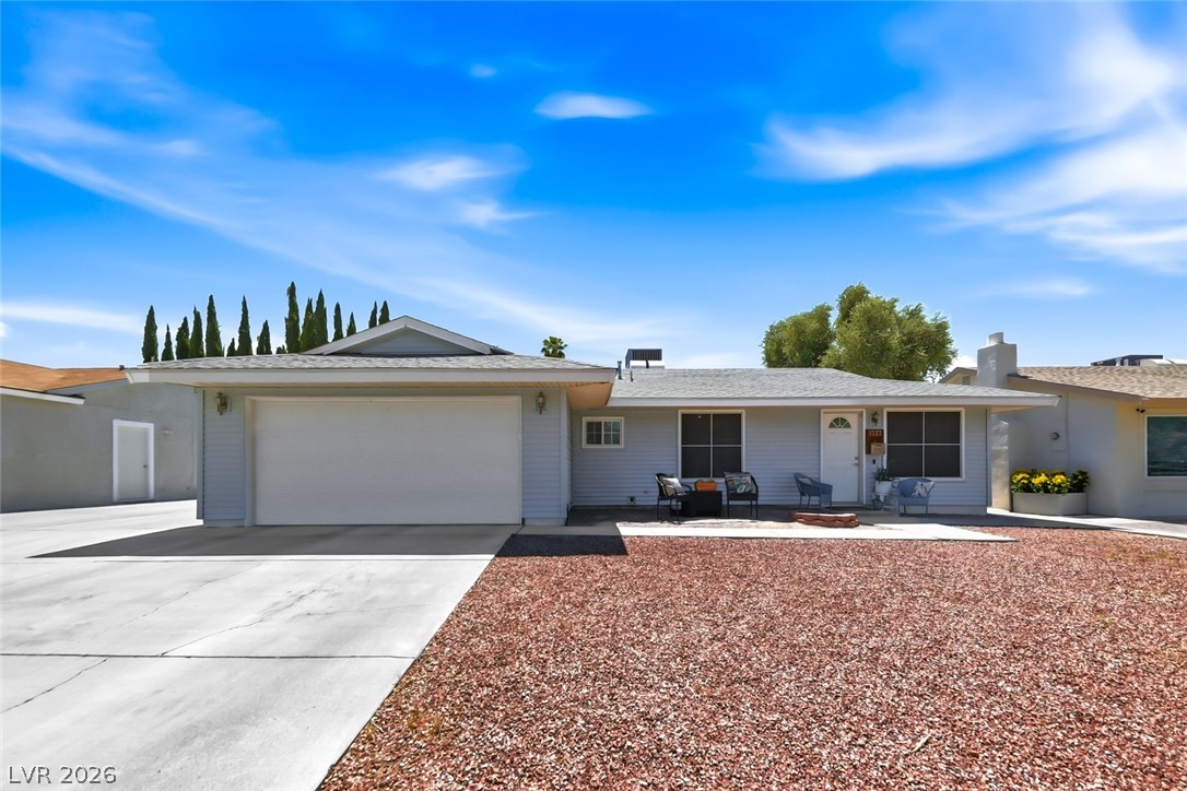 1322 Appaloosa Road Boulder City, NV 89005 - Photo 4 of 37