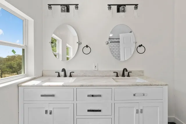 $1,245,000 | 1501 Beaver Lane, Florence, TX 76527