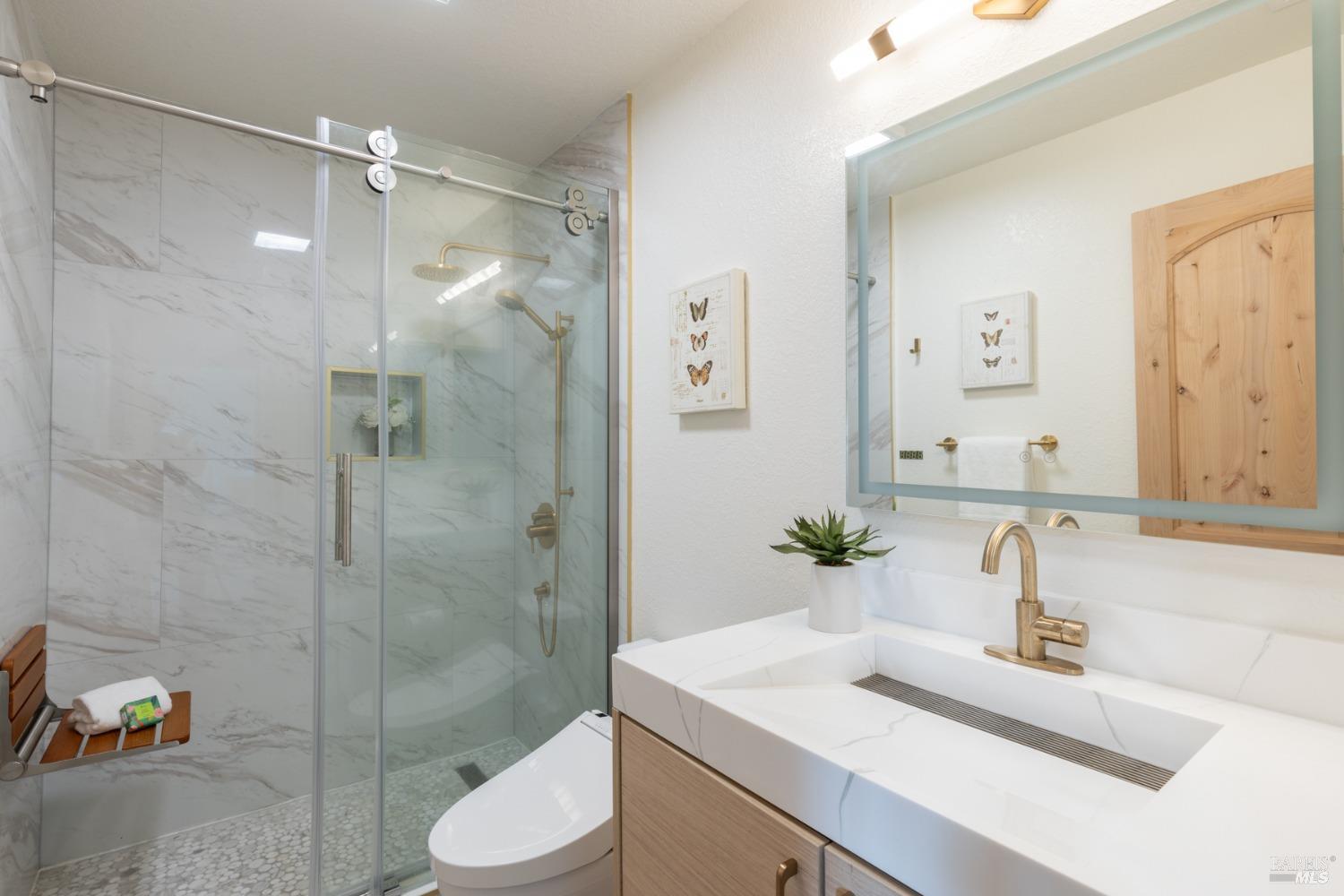 1720 Milton Road Napa, CA 94559 - Photo 26 of 34 Upstairs full bath for 2nd and 3rd bedrooms
