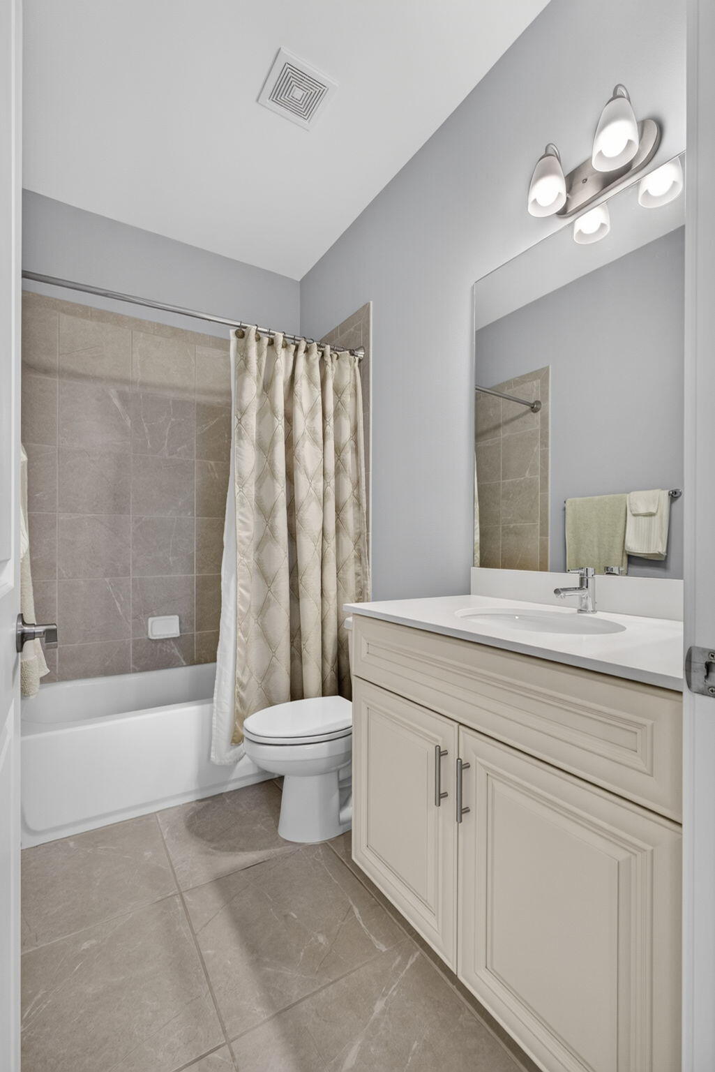 3002 Butternut Lane Riviera Beach, FL 33410 - Photo 28 of 45 53-web-or-mls-5D1A5582