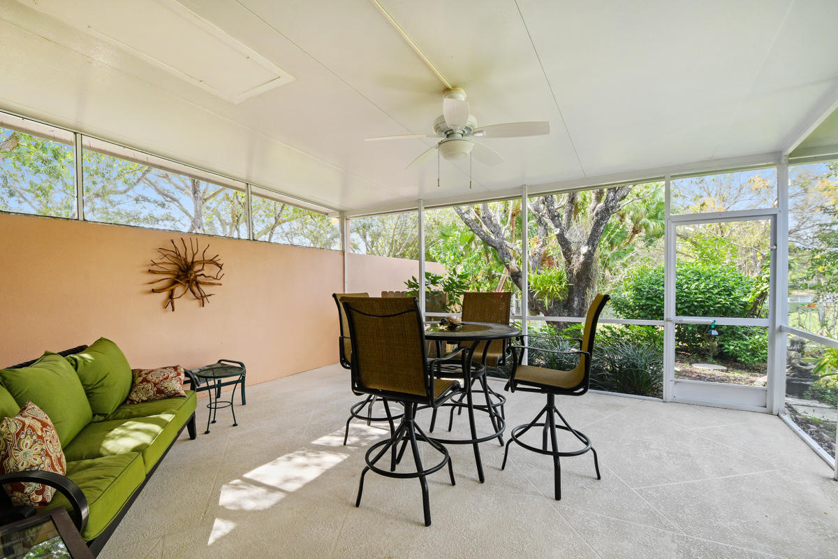 100 East Hampton Way Jupiter, FL 33458 - Photo 29 of 46 COVERED SCREENED PATIO