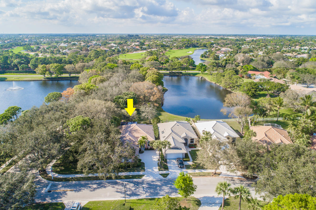100 East Hampton Way Jupiter, FL 33458 - Photo 45 of 46 100 E Hampton Way Aerial_06_marked