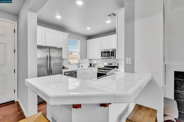 $750,000 | 87-87 West Hookston Road, Pleasant Hill, CA 94523