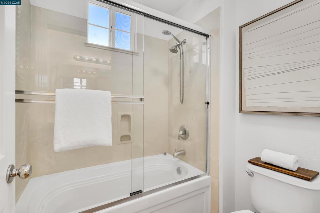 87-87 West Hookston Road Pleasant Hill, CA 94523 - Photo 23 of 40