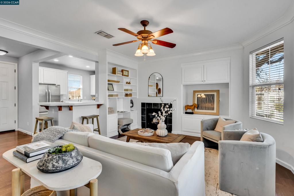 87-87 West Hookston Road Pleasant Hill, CA 94523 - Photo 5 of 40