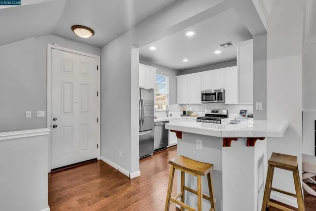 $750,000 | 87-87 West Hookston Road, Pleasant Hill, CA 94523