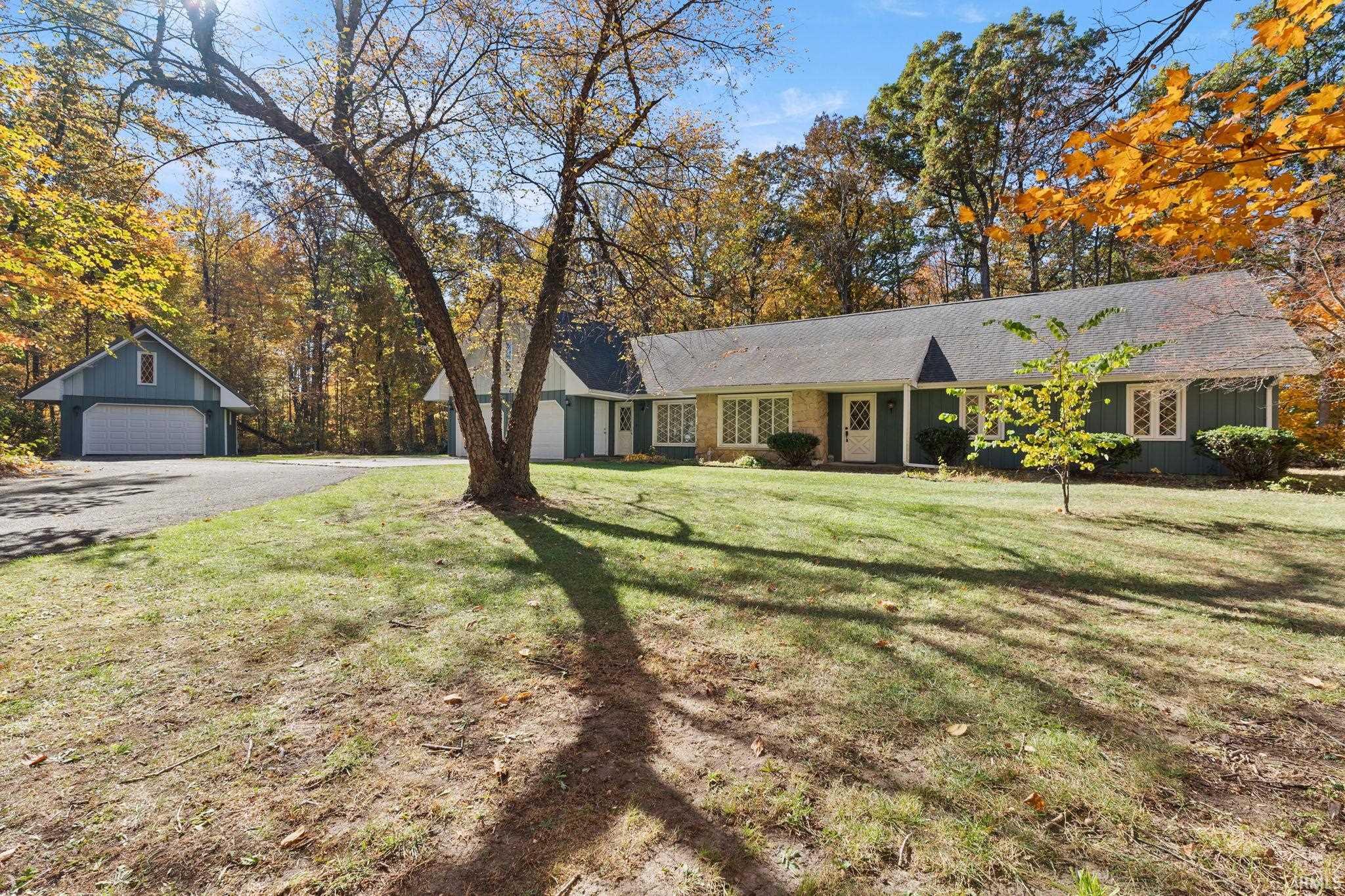 6484 North 450 West Decatur, IN 46733 - Photo 2 of 34