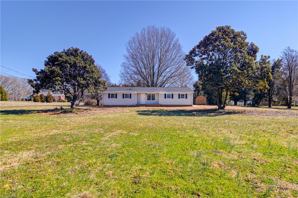 4915 Murray Road Winston-Salem, NC 27106 - Photo 2 of 31 Gallery Image 2