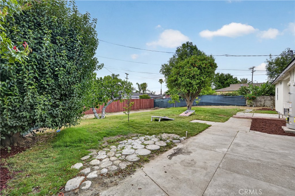 5651 Babb Avenue Riverside, CA 92503 - Photo 31 of 36