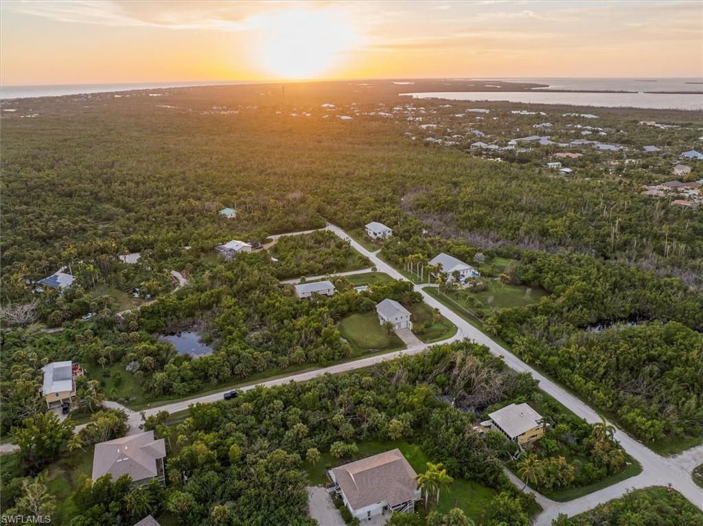 486 Ponce De Leon Road Sanibel, FL 33957 - Photo 9 of 23