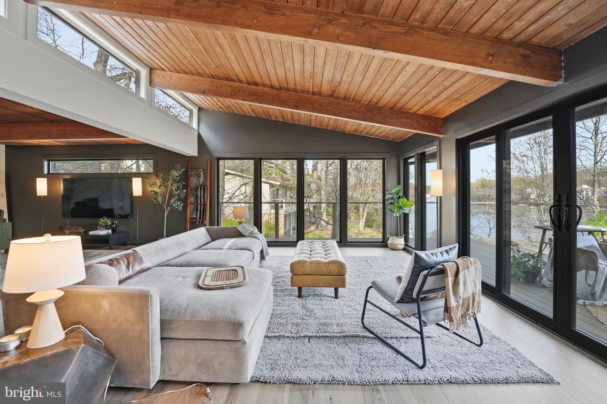 11216 South Shore Road Reston, VA 20190 - Photo 19 of 85