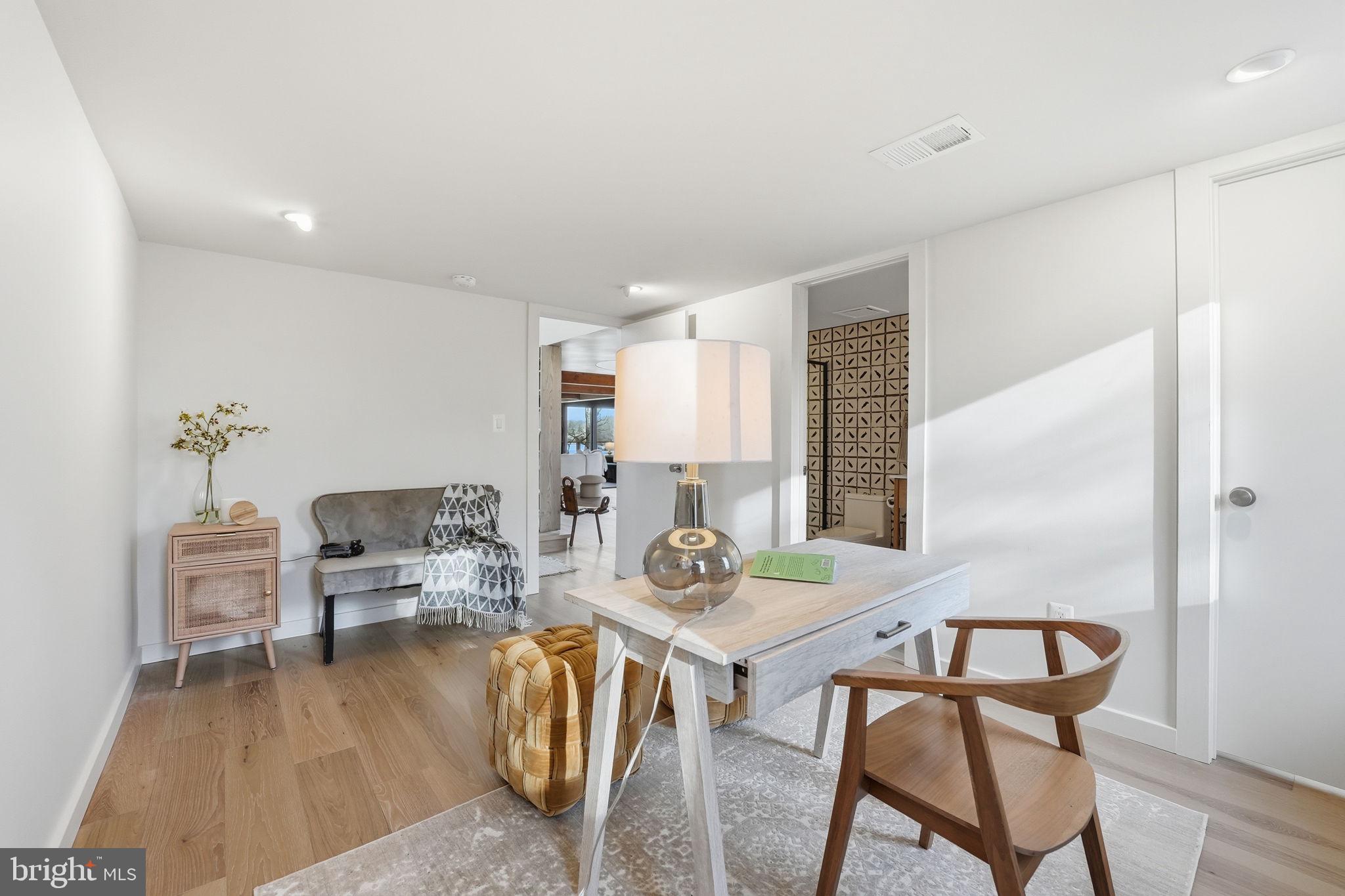 11216 South Shore Road Reston, VA 20190 - Photo 38 of 85