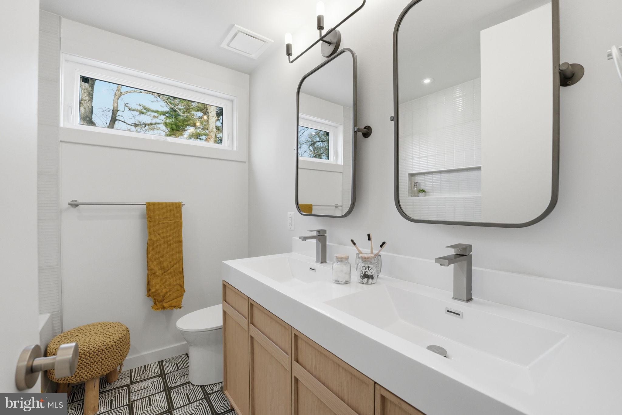 11216 South Shore Road Reston, VA 20190 - Photo 55 of 85