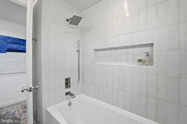 $2,599,999 | 11216 South Shore Road, Reston, VA 20190