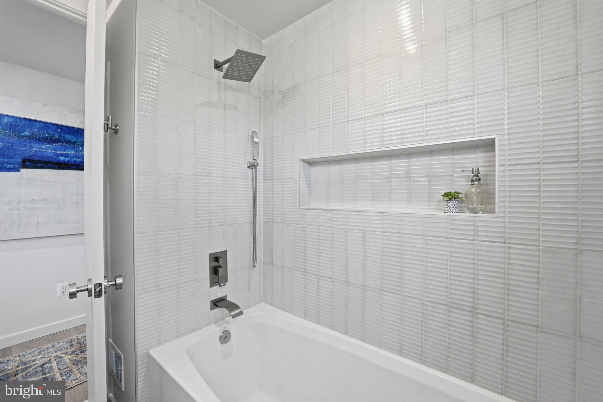 11216 South Shore Road Reston, VA 20190 - Photo 56 of 85