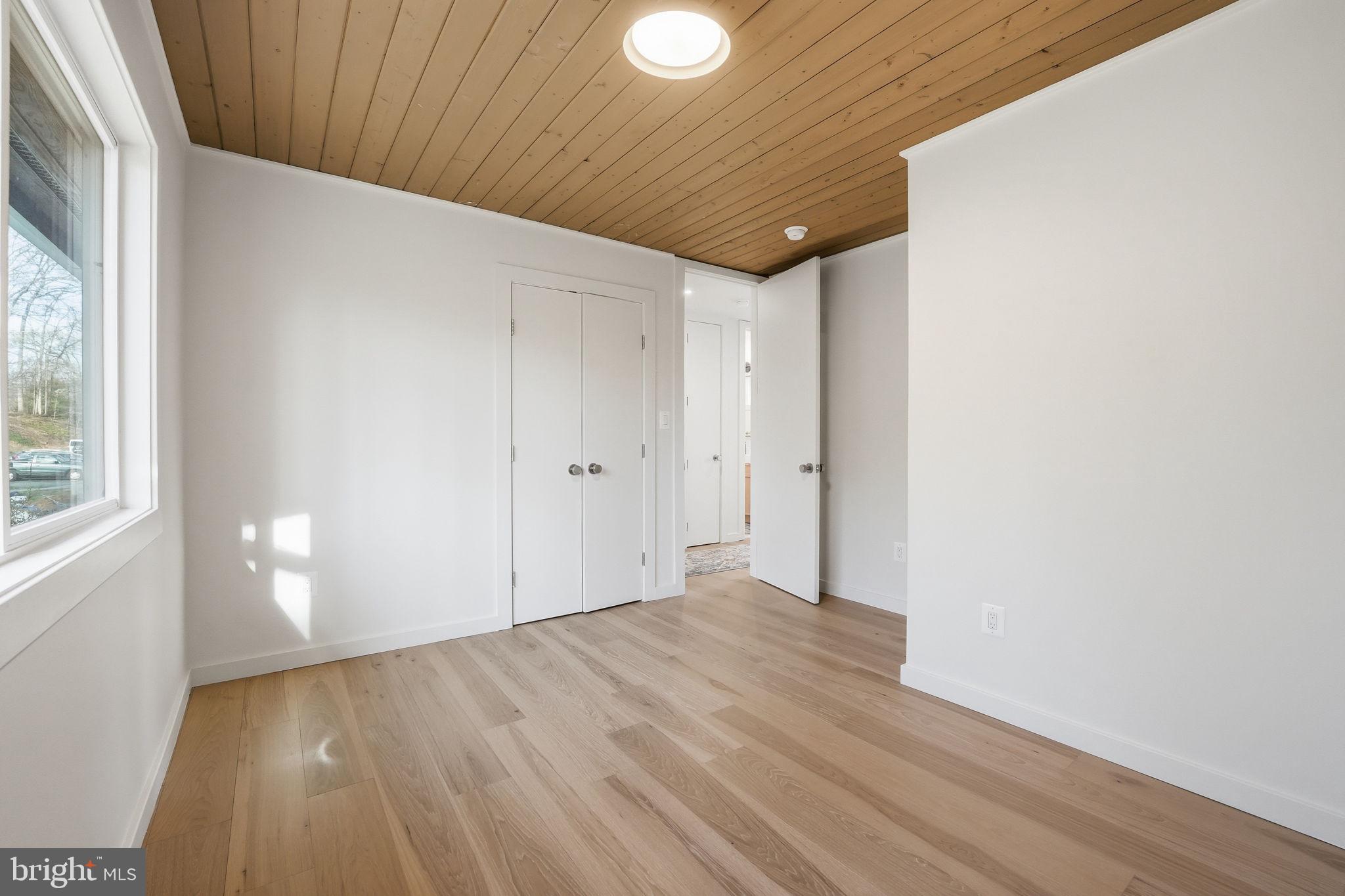 11216 South Shore Road Reston, VA 20190 - Photo 58 of 85