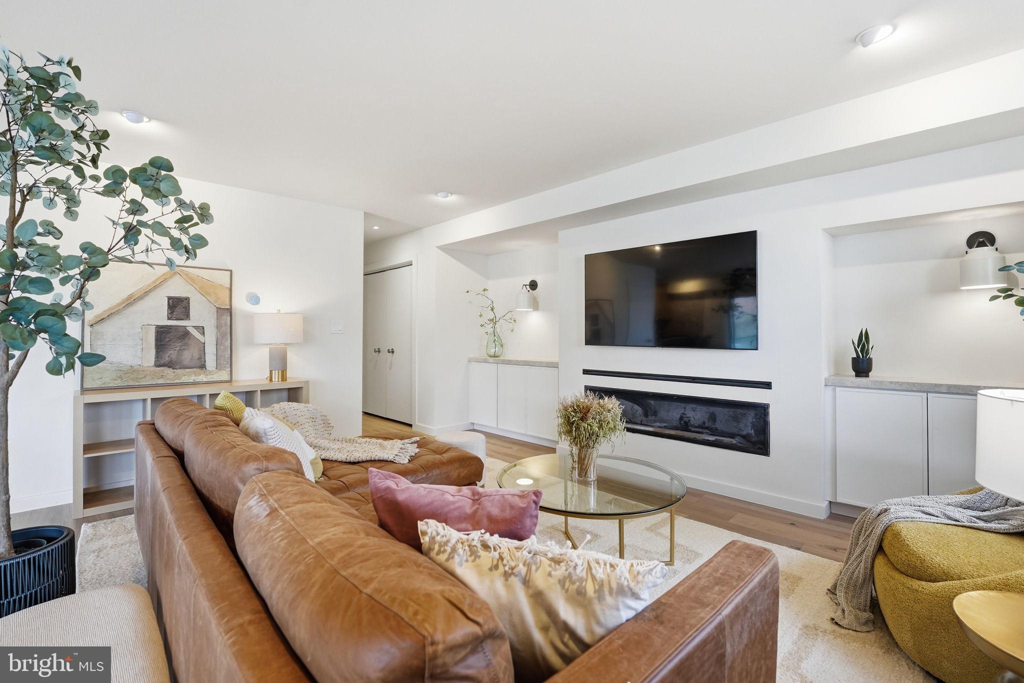 11216 South Shore Road Reston, VA 20190 - Photo 65 of 85