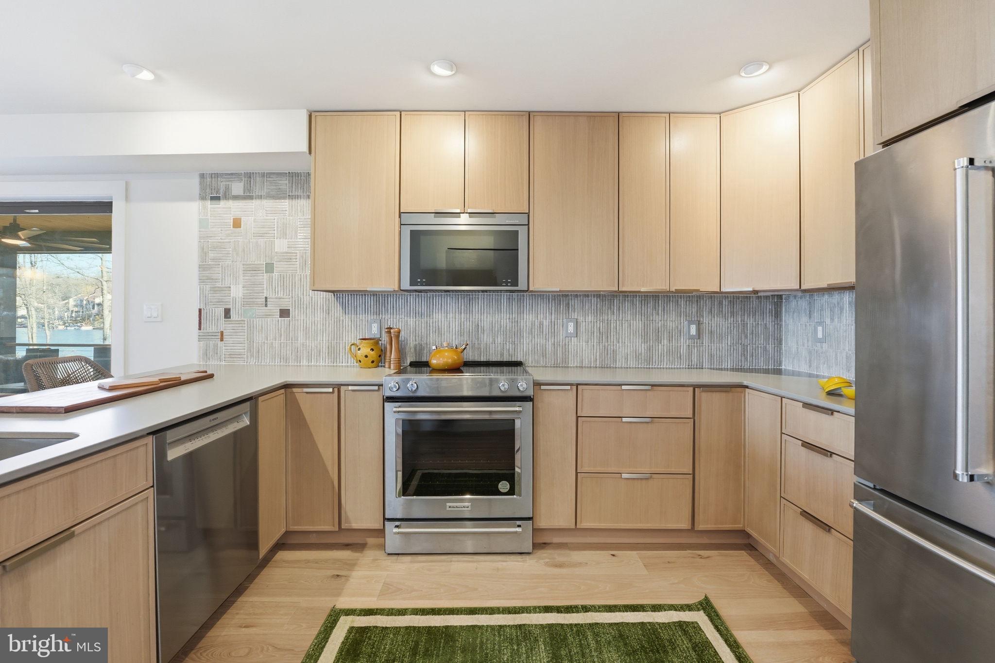 11216 South Shore Road Reston, VA 20190 - Photo 70 of 85