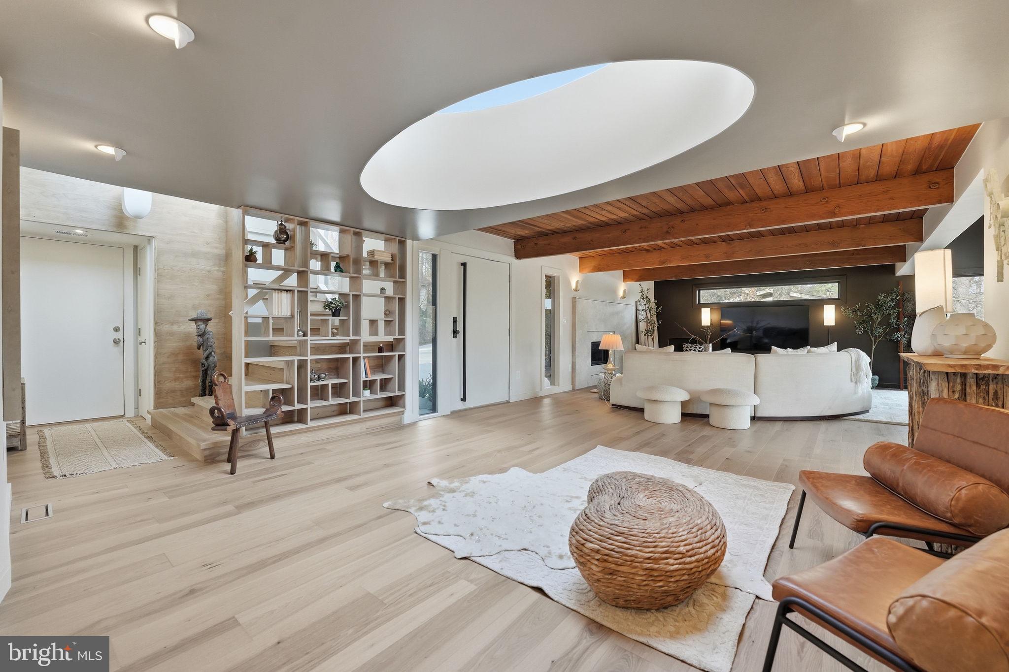 11216 South Shore Road Reston, VA 20190 - Photo 10 of 85