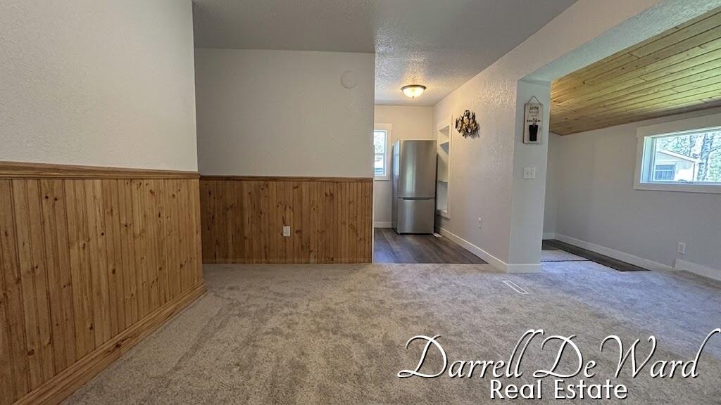 8425 North Holland Road Six Lakes, MI 48886 - Photo 4 of 21 img_1644x