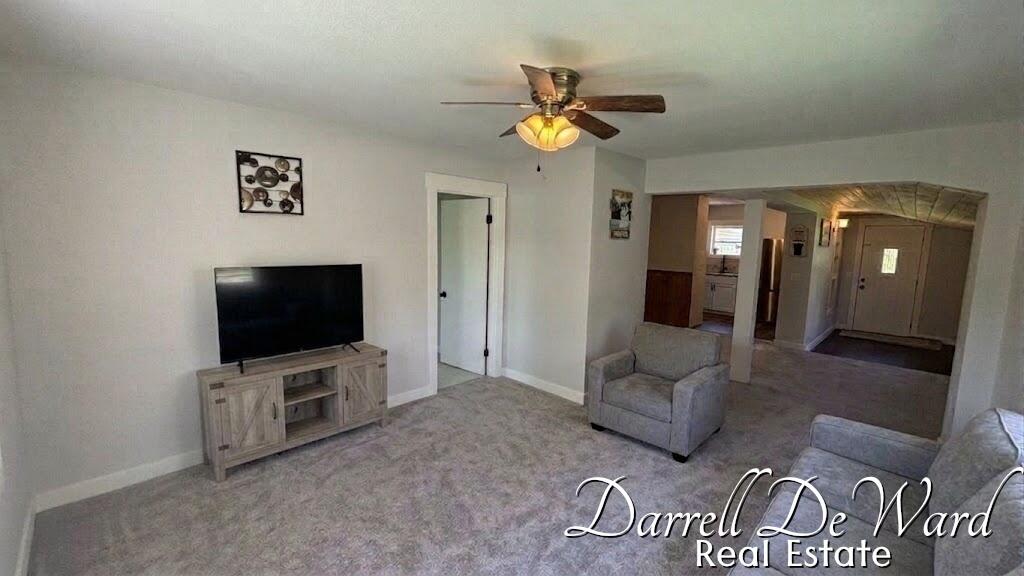 8425 North Holland Road Six Lakes, MI 48886 - Photo 6 of 21 img_1651xy- virtually staged