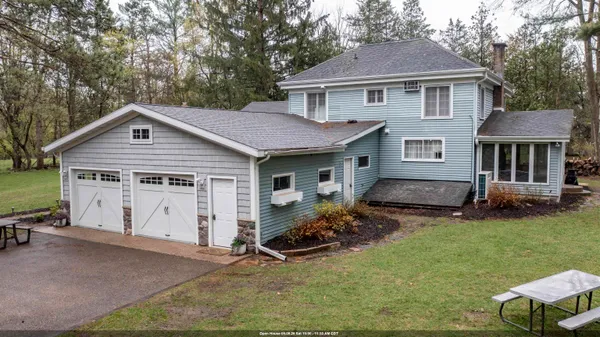 $1,550,000 | E1233 Pine Tree Point, Waupaca, WI 54981