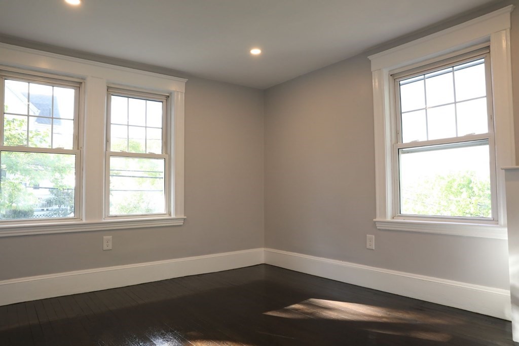 32 Sutherland Road Arlington, MA 02476 - Photo 22 of 33