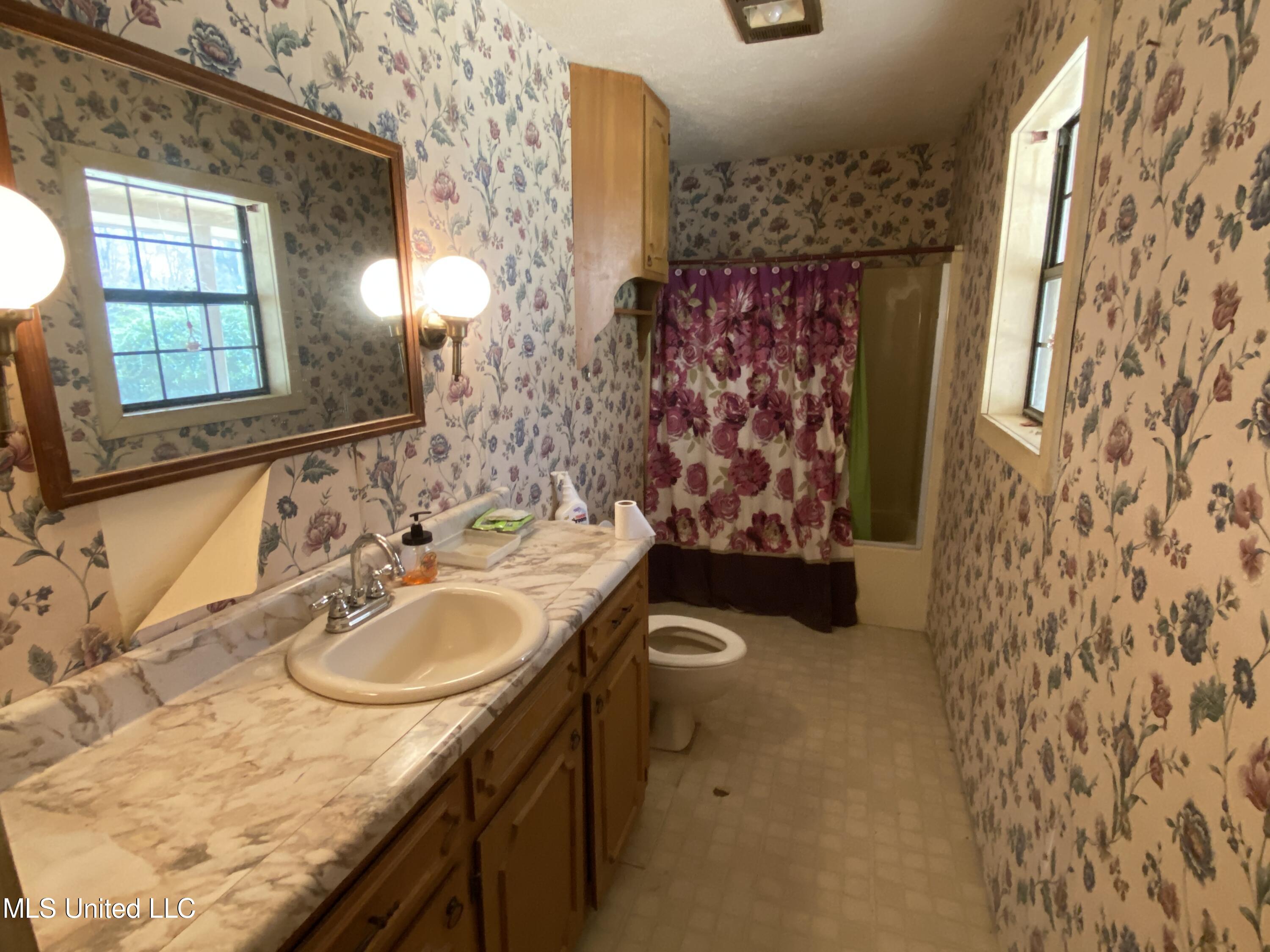 111 Dummy Line Road Canton, MS 39046 - Photo 24 of 41 IMG_6305