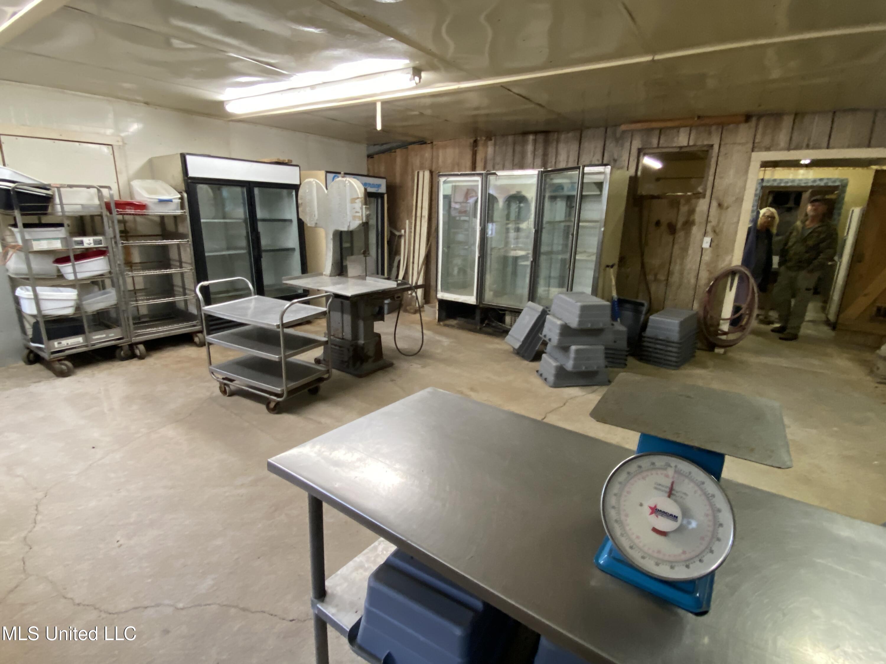 111 Dummy Line Road Canton, MS 39046 - Photo 34 of 41 IMG_4518