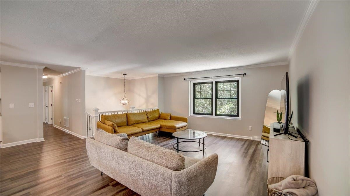 5321 Cherrycrest Court Raleigh, NC 27609 - Photo 7 of 40 Photo 7