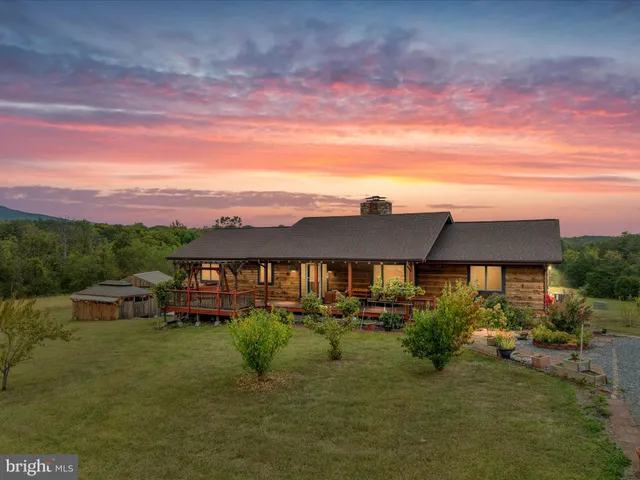 $1,450,000 | 2121 South Pifer Road, Star Tannery, VA 22654