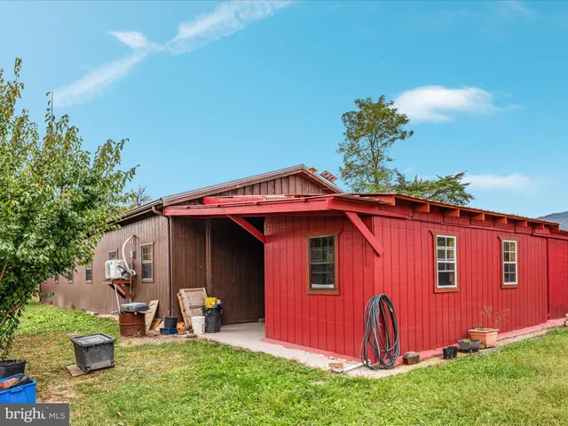 $1,450,000 | 2121 South Pifer Road, Star Tannery, VA 22654