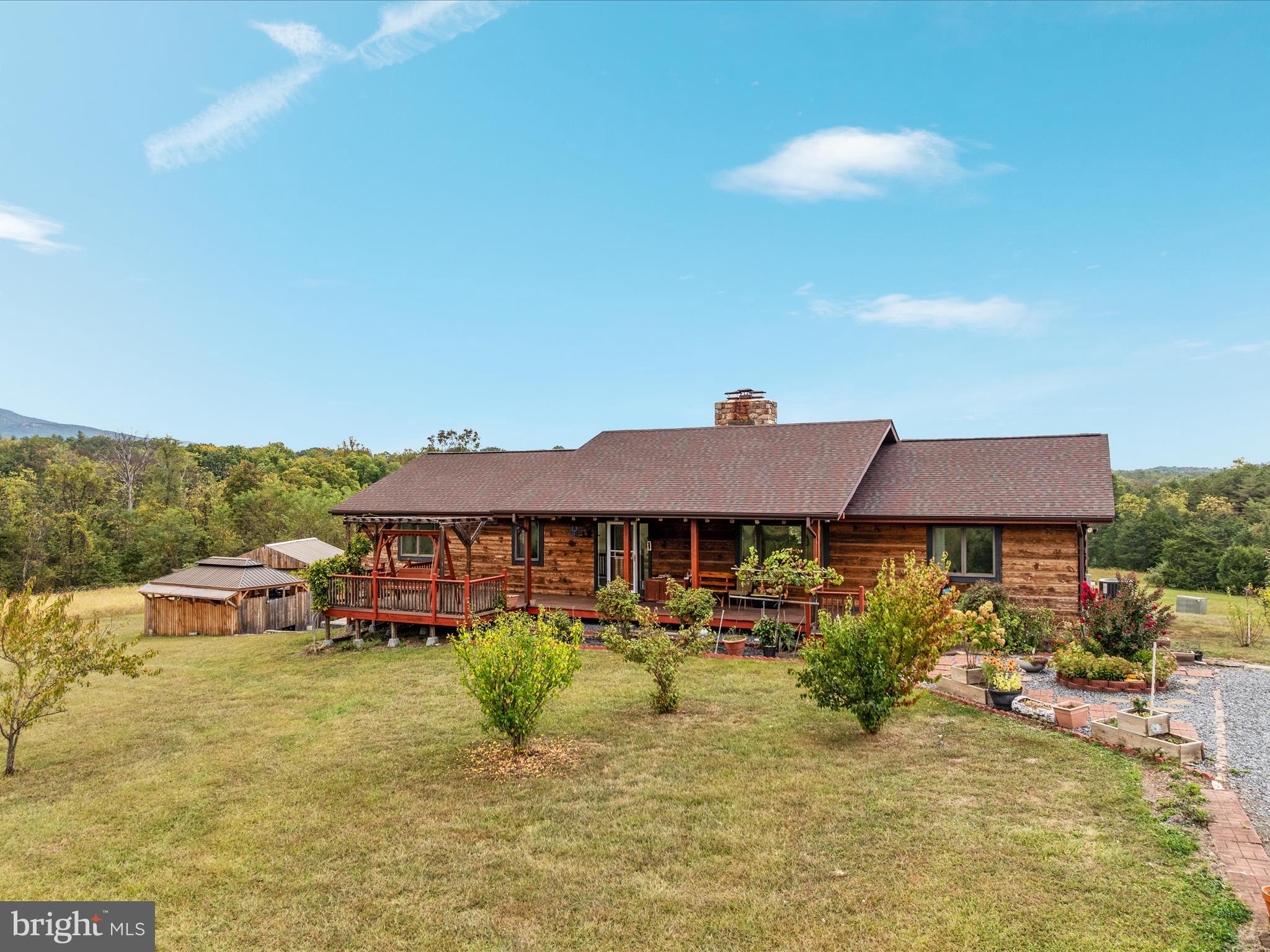 2121 South Pifer Road Star Tannery, VA 22654 - Photo 3 of 124 DJI_0078_twilight_2121 S Pifer Rd - Absolute Altit