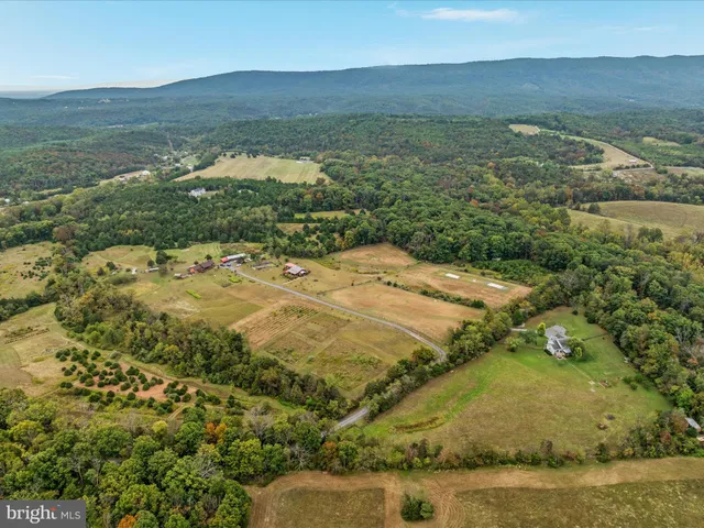 $1,450,000 | 2121 South Pifer Road, Star Tannery, VA 22654