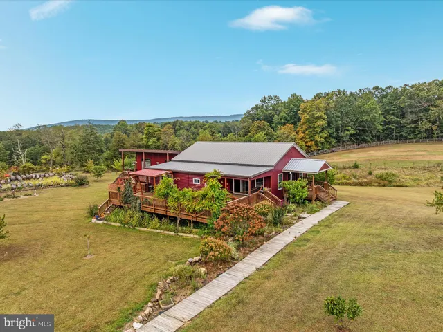$1,450,000 | 2121 South Pifer Road, Star Tannery, VA 22654