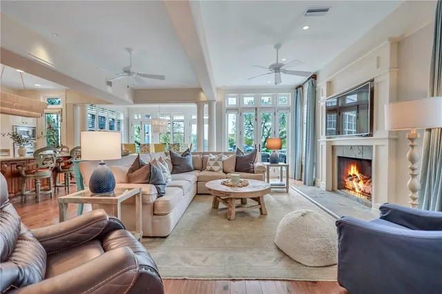 $6,200,000 | 1909 Dixon Lane, St. Simons Island, GA 31522